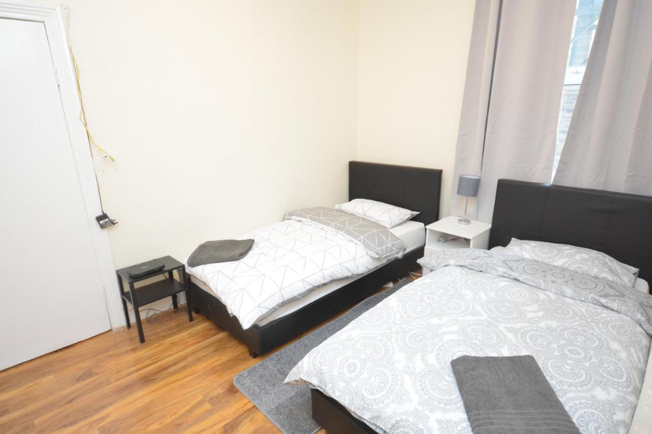 Cheerful 4 Bedroom House In Greater 伦敦 外观 照片